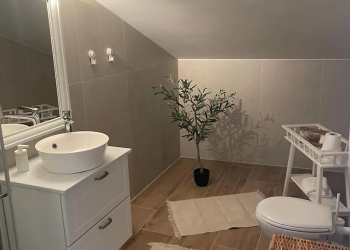 Appartement Apartmant Seaside - 2 Min From Beach, Great Terrace Kukljica