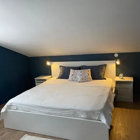 Apartmant Seaside - 2 Min From Beach, Great Terrace * Kukljica