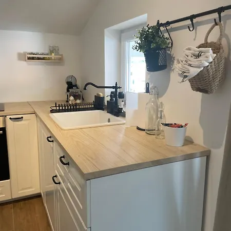 Apartmant Seaside - 2 Min From Beach, Great Terrace Apartment *